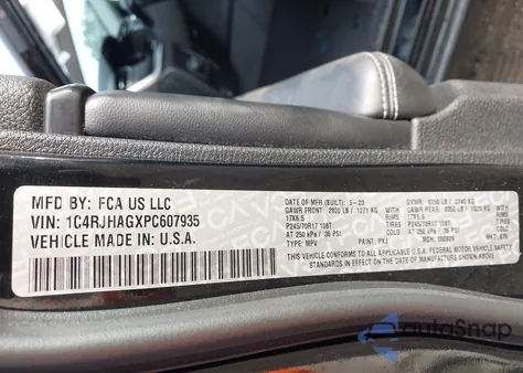 2023 Jeep Grand Cherokee Laredo 4X4 from USA, damaged, VIN 1C4RJHAGXPC607935